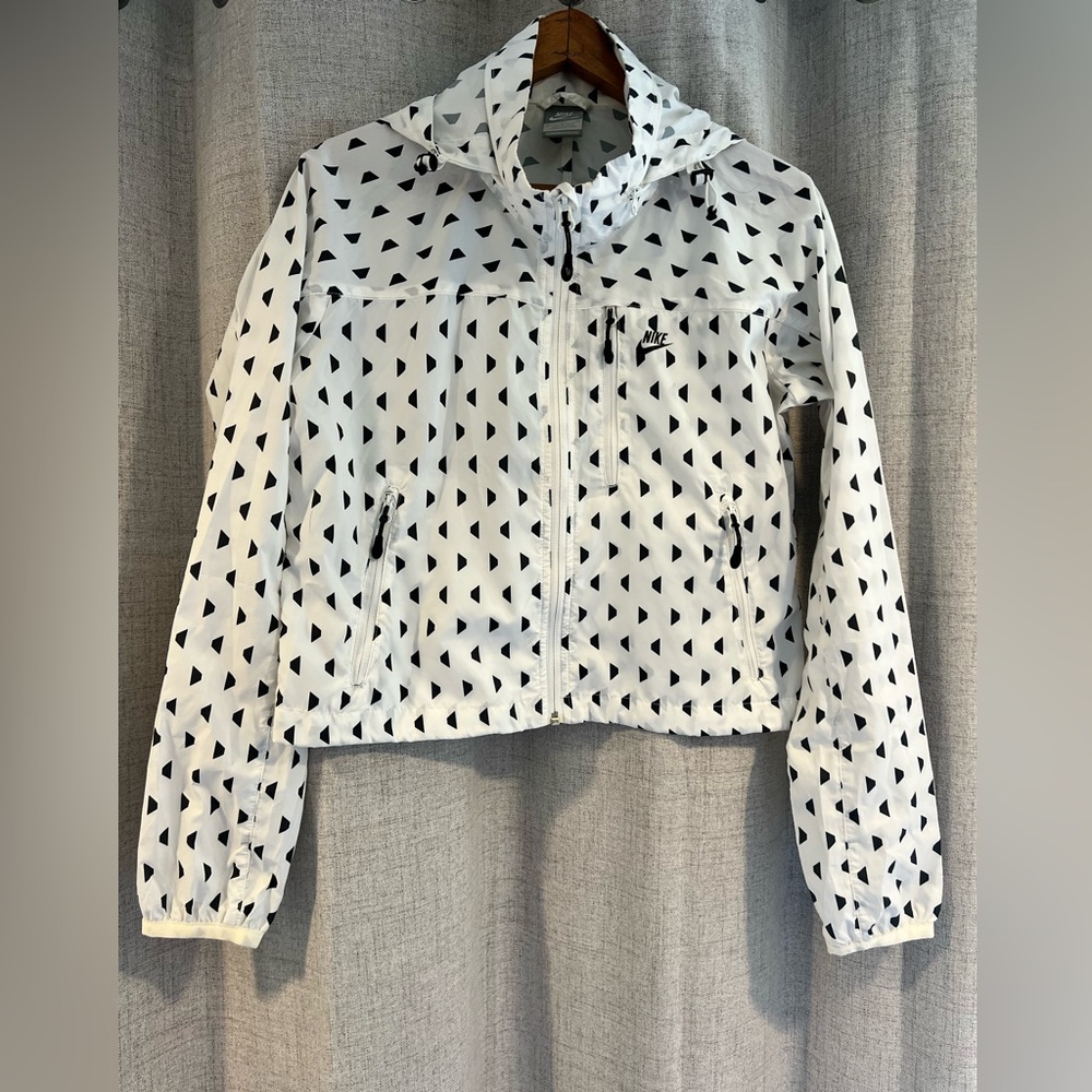 Nike White Jacket with Black Triangles